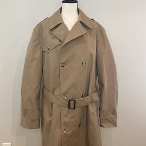 Vintage mens belted double breasted trench coat made in USA